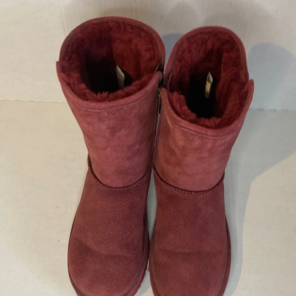 Lam Women Pink Suede Boots Size 6